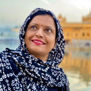 Meet your Posher, Chandrika beni